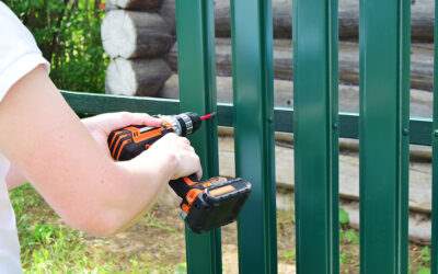 Co warto wiedzieć o sztachetach metalowych