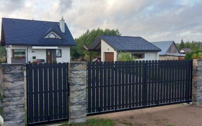 Sztachety Metalowe w Architekturze Miejskich Parków i Placów Zabaw